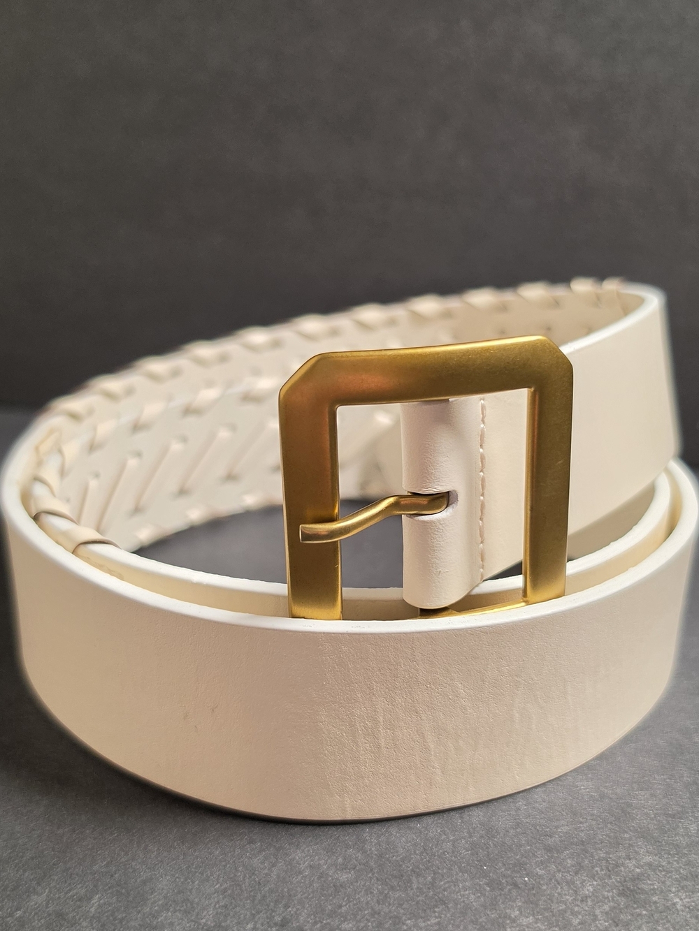 Lauren Ralph Lauren White Leather Belt with Gold Buckle